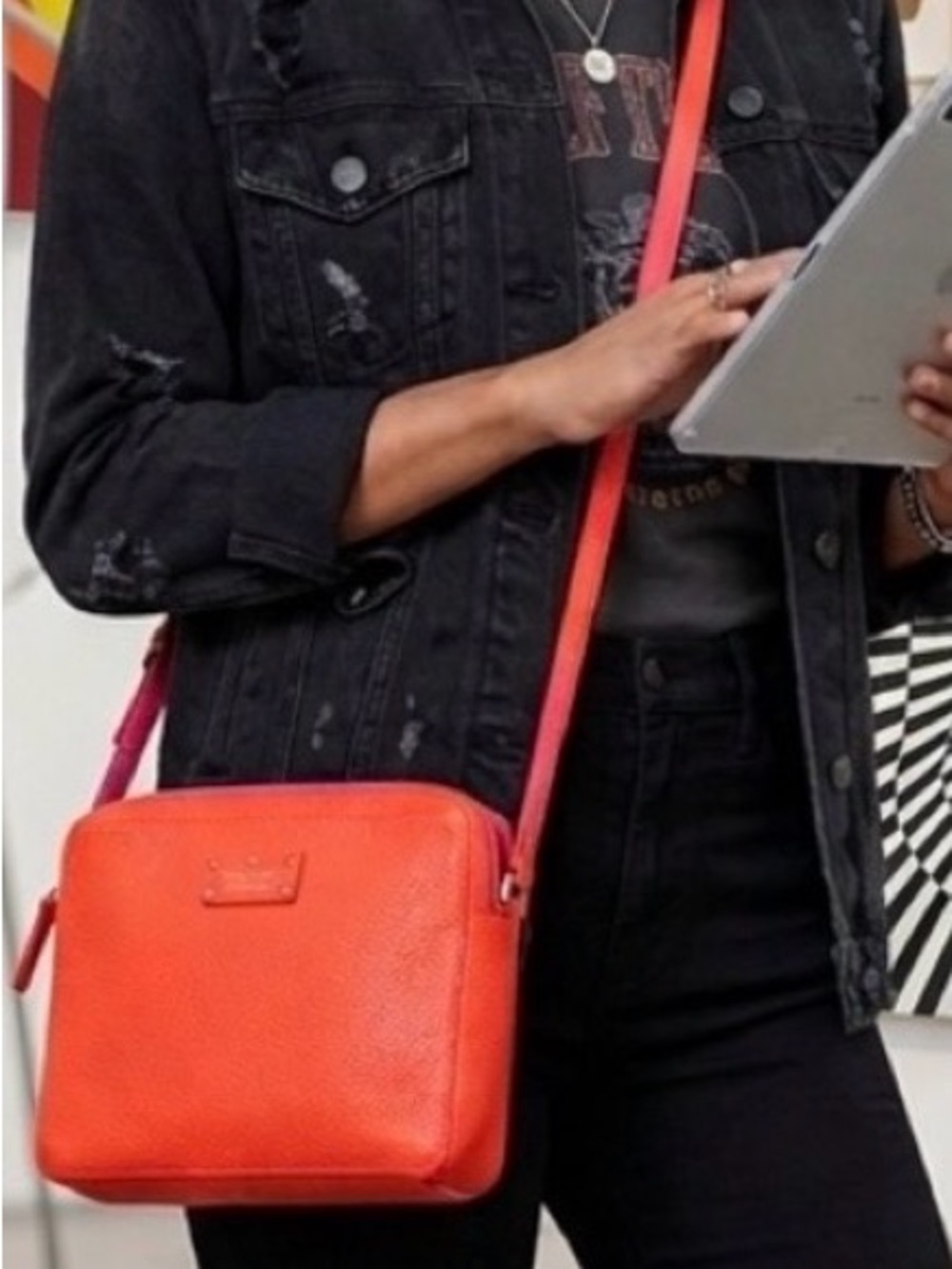 Kate Spade Grove Court Crossbody Tablet Bag, Orange & Pink. Preppy, Academia 🧡🩷